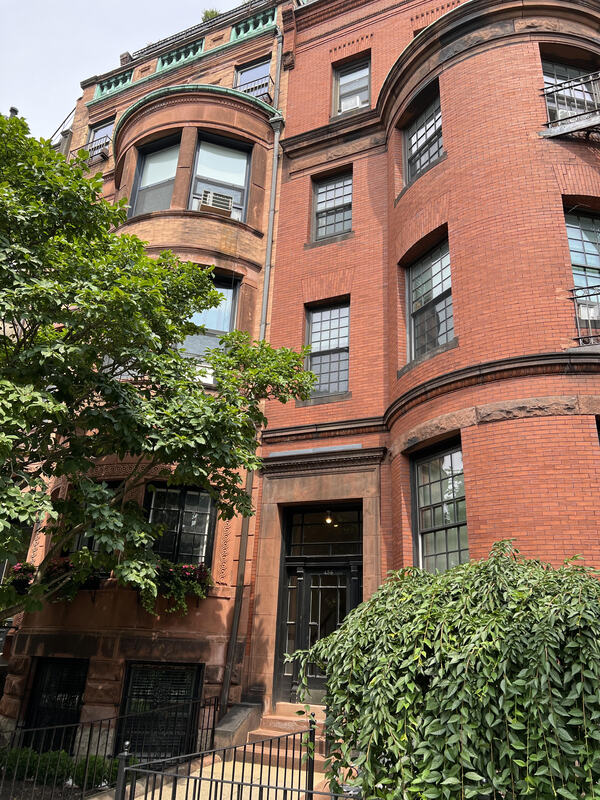 Modern photo of 456 Beacon Street